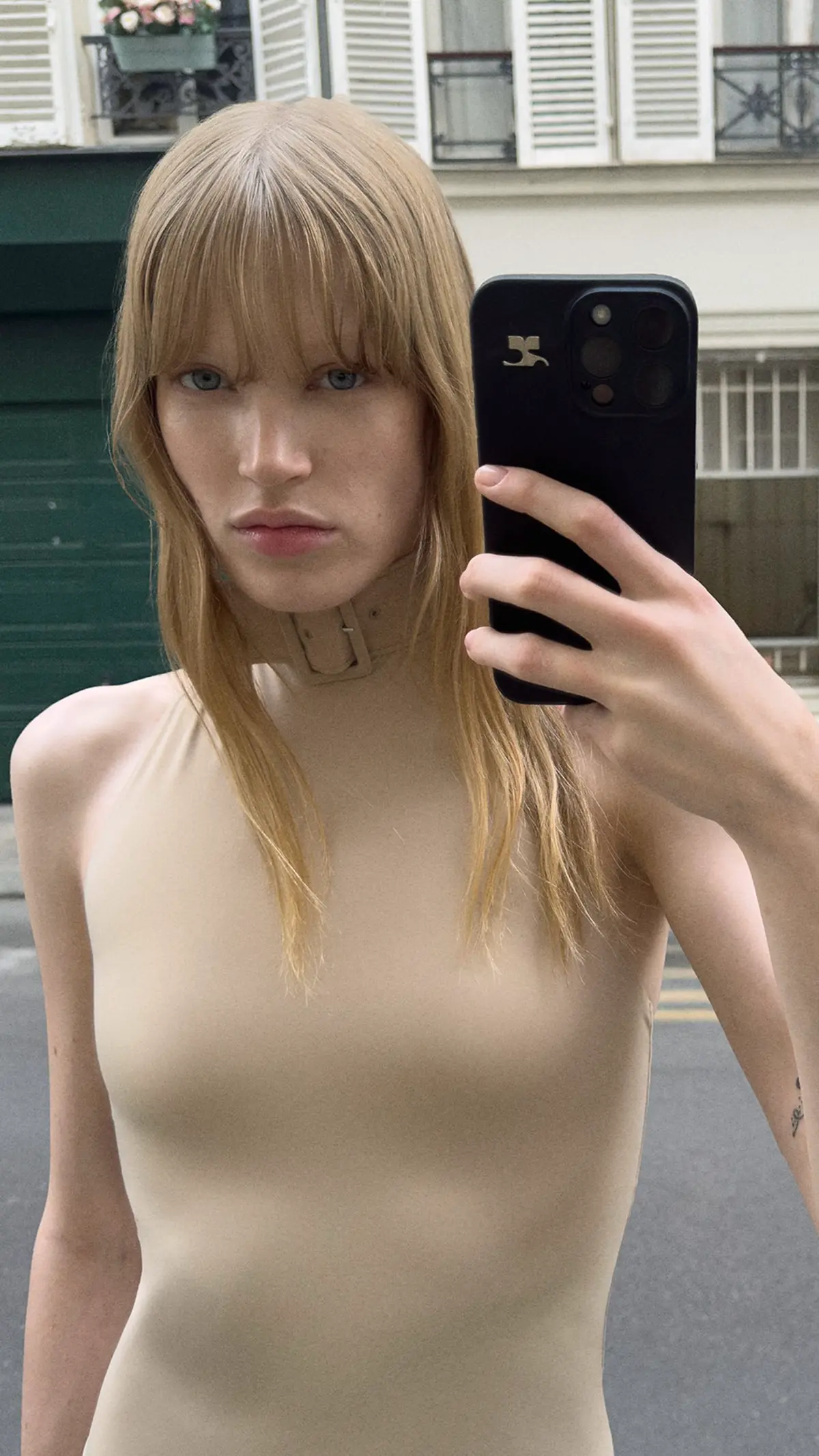 Less Clothes – More Body | Сетка — социальная сеть от hh.ru