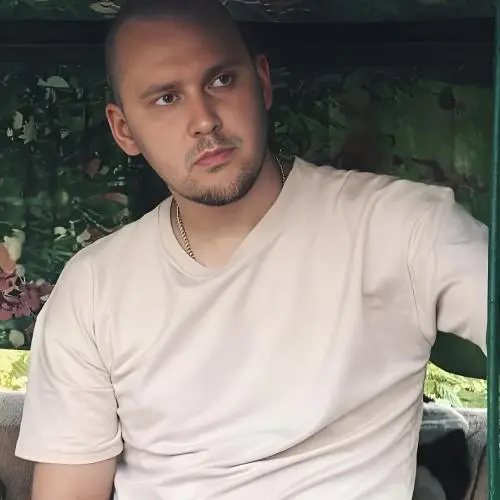 Виктор Брагин