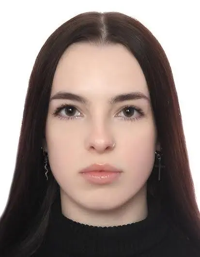 Анна Раца