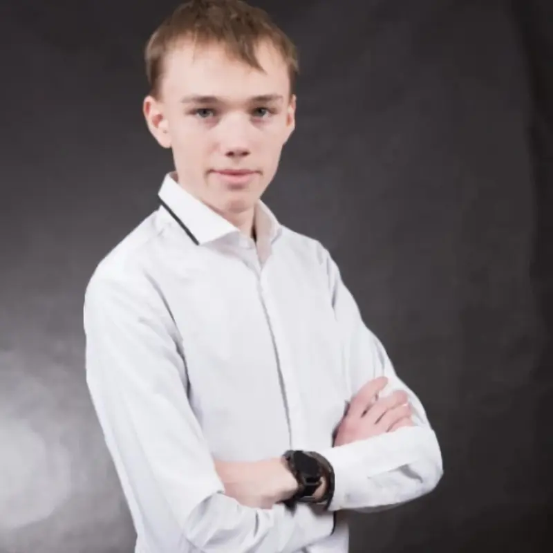 Владислав Кузнецов
