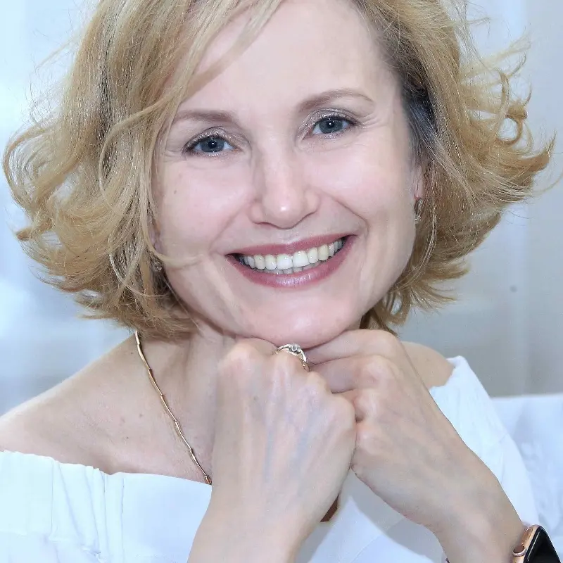 Светлана Колташова