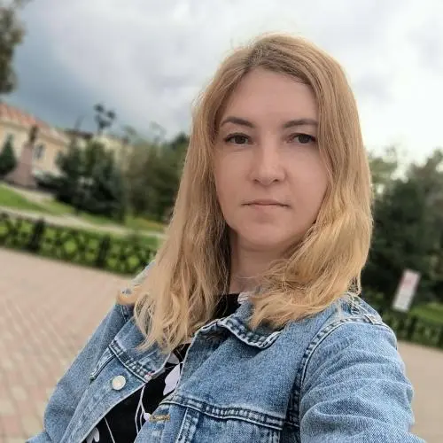 Елена Власова