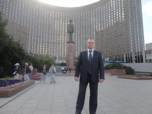 Антон Красных