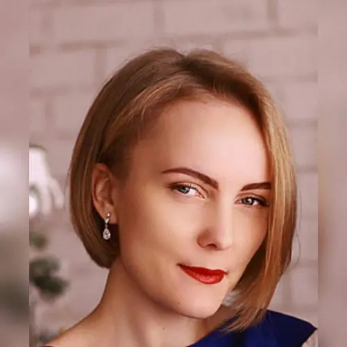 Елена Новикова