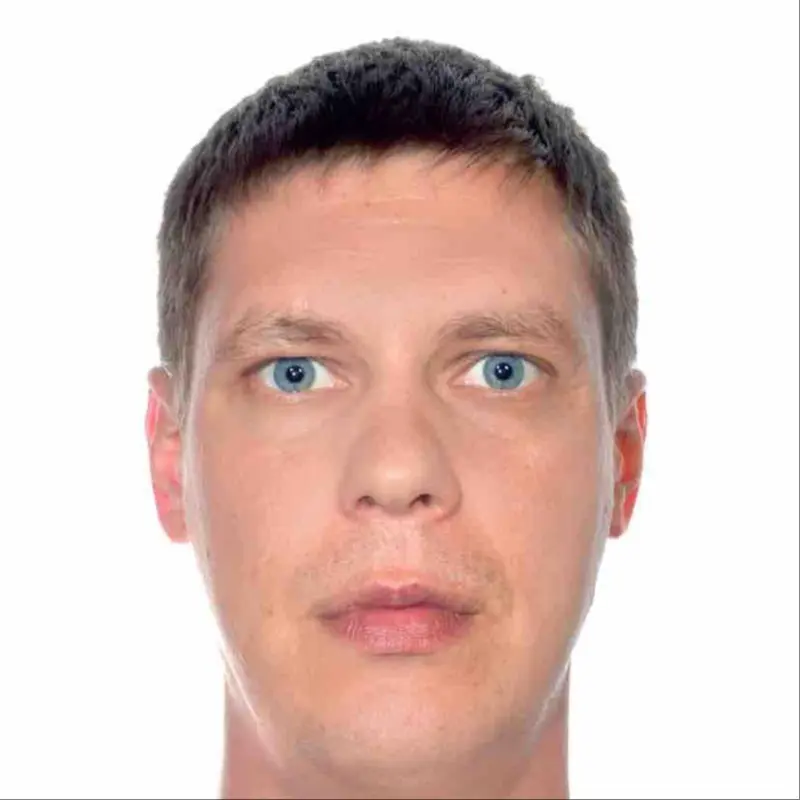 Александр Гуцев