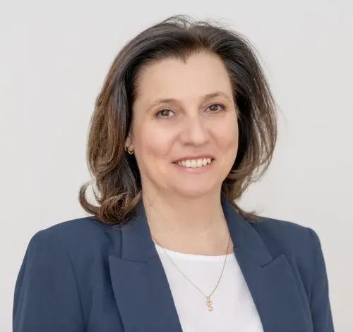 Елена Елена