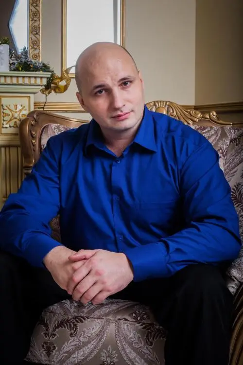 Денис Утянских