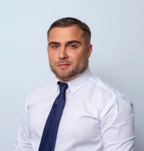 Денис Себровский