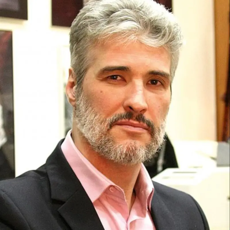 Александр Умняхин