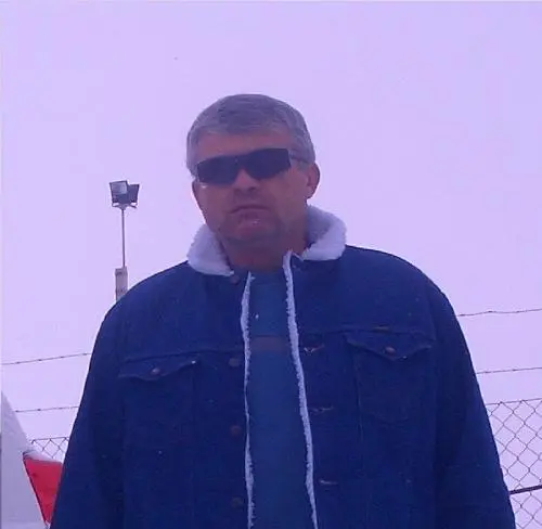 Алекандр Возняк