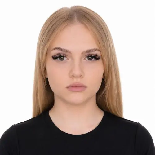 Ангелина Иост