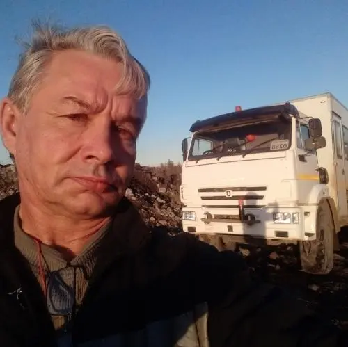 Роман Костин