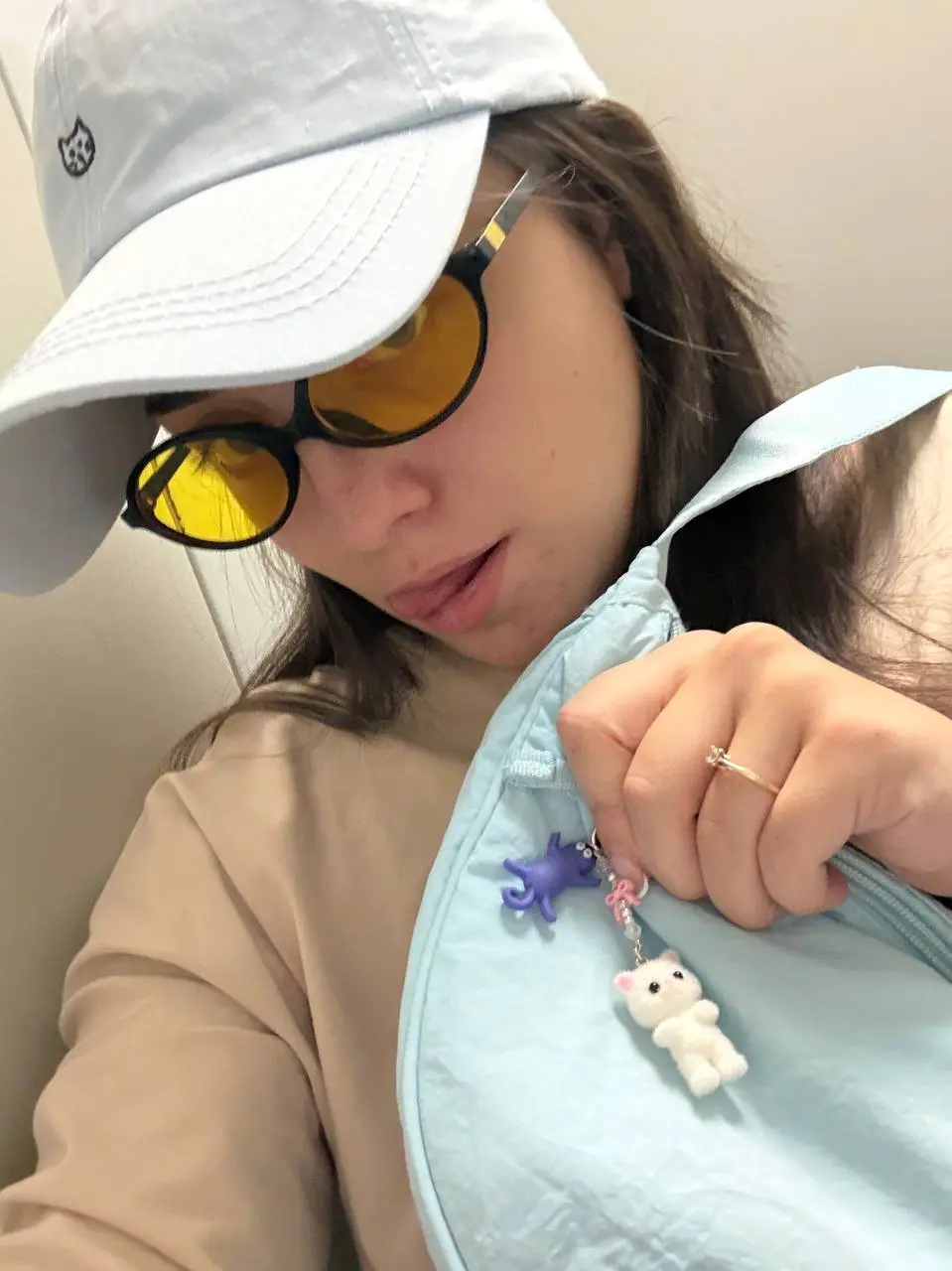 Такая красивая в грязном лифте, стиль? 😂

Я вчера приняла кухню, наконец-то будем ее собирать)
Все эти дни ищу в нашу команду junior дизайнера, уже с 30ю кандидатами точно общалась
Уже 3 раза ездила з... | Сетка — социальная сеть от hh.ru