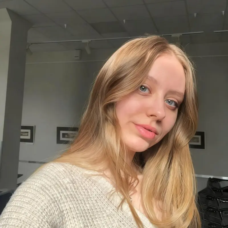Полина Скрипник
