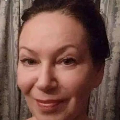 Елена Ли