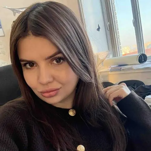 Анастасия Толстых