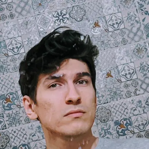 Юрий Делов