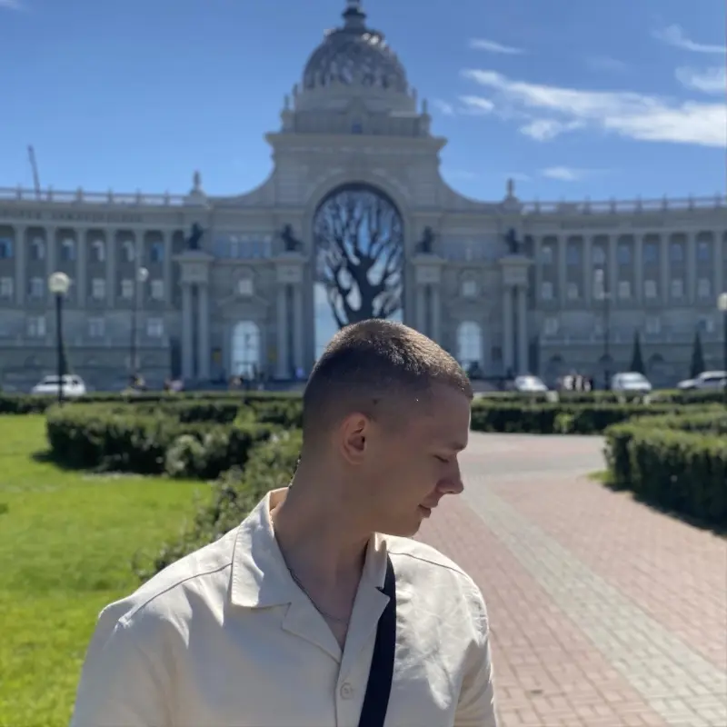 Егор Проничев