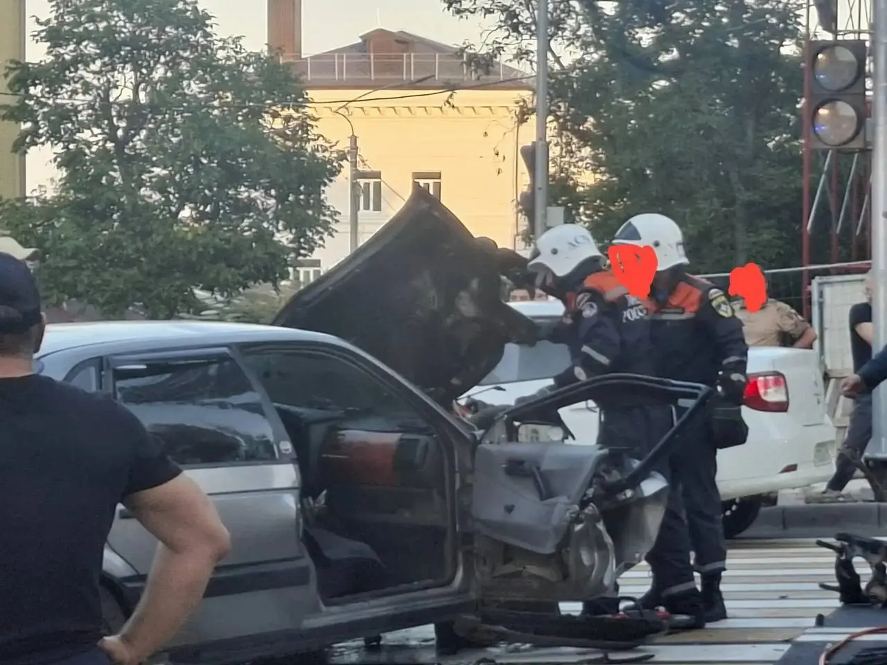 Серьёзное ДТП в Мариуполе, в результате которого есть пострадавшие | Сетка — социальная сеть от hh.ru