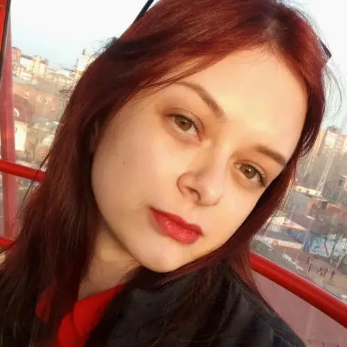 Анна Чеснокова