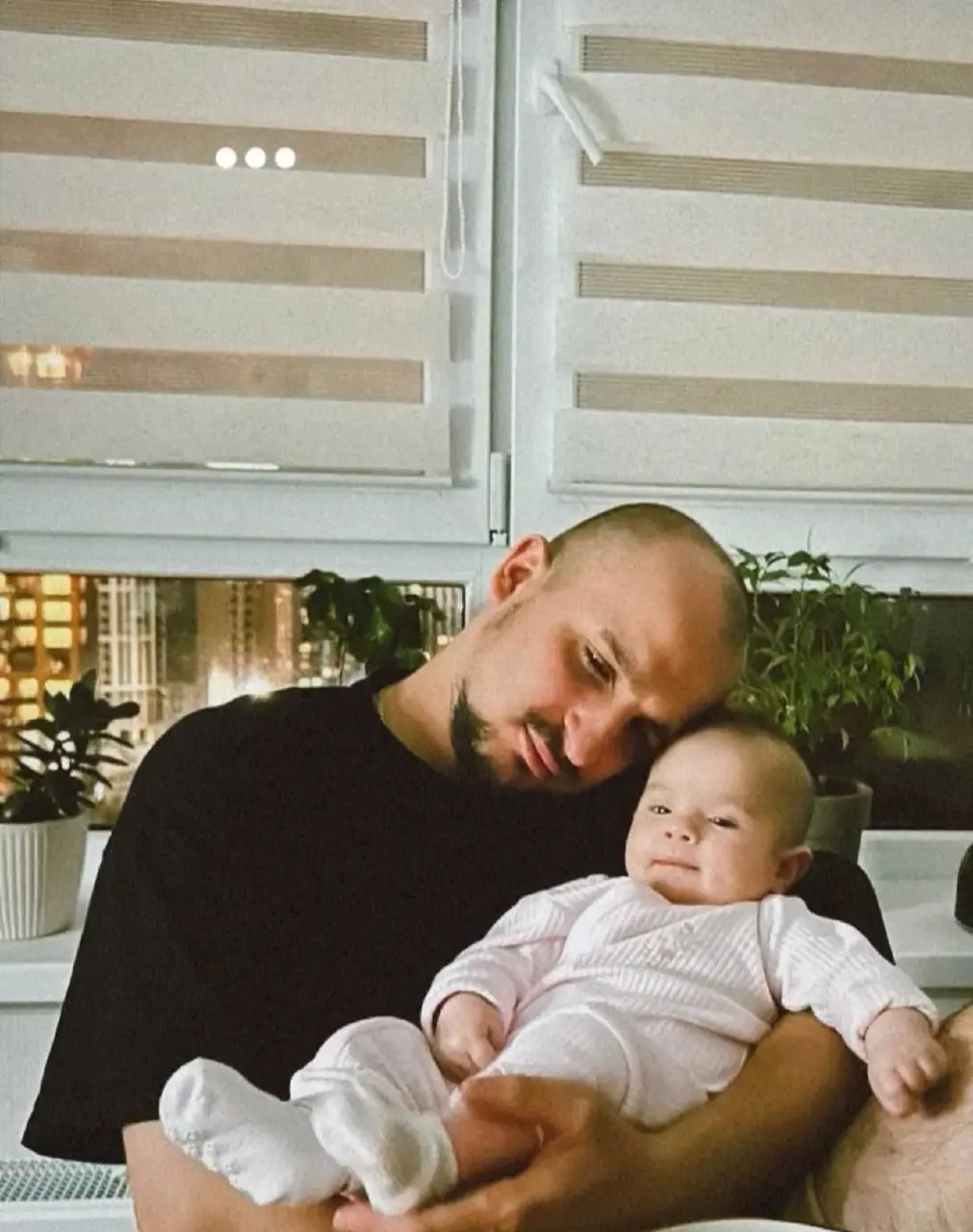 Вот и получаются памятные фотки с батей на кухне | Сетка — социальная сеть от hh.ru