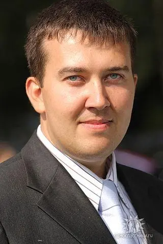 Олег Симонов