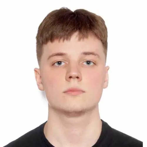 Владислав Титов