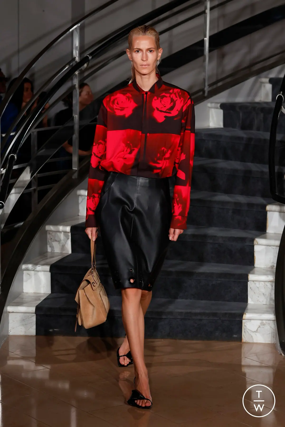 Proenza Schouler Spring/Summer 2027 | Сетка — социальная сеть от hh.ru