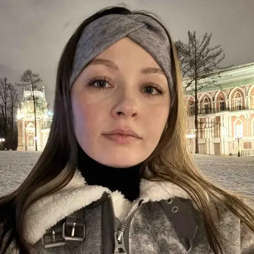 Влада Дегтярева
