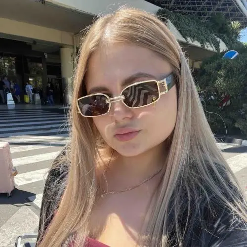 Алина Теслева