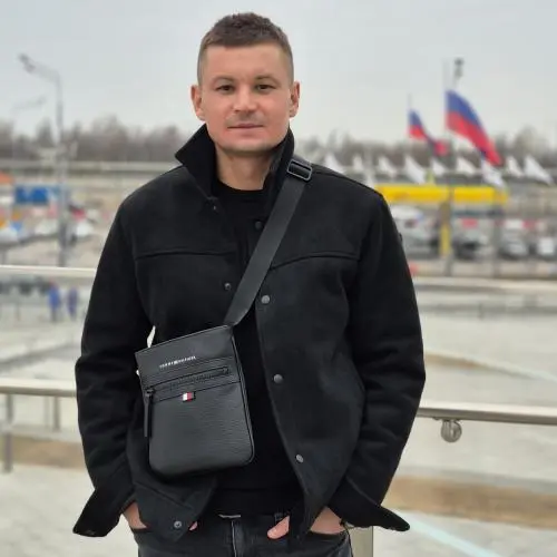 Роман Лукманов