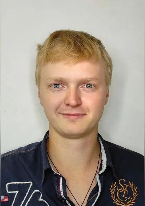 Артур Змазнов