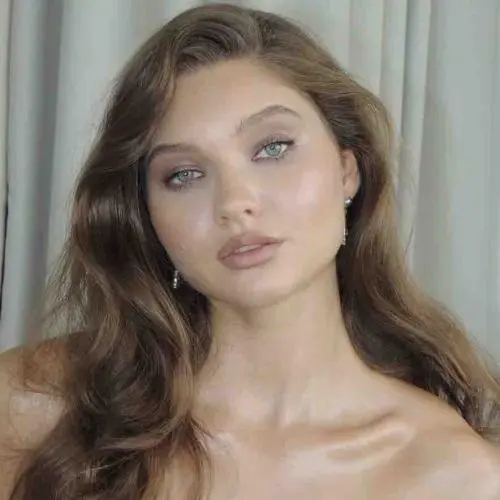 Анна Глазнева