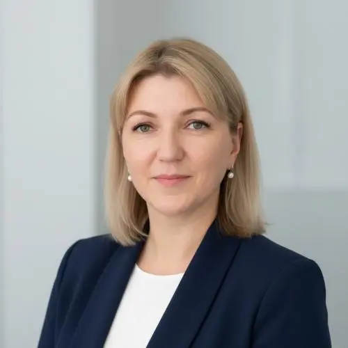 Елена Шестакова