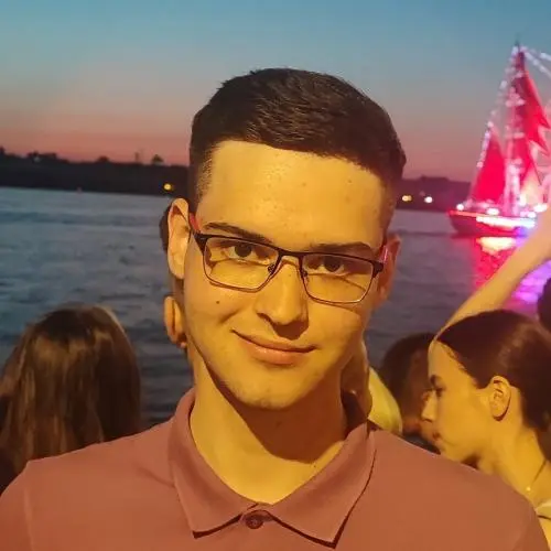 Глеб Алюкин