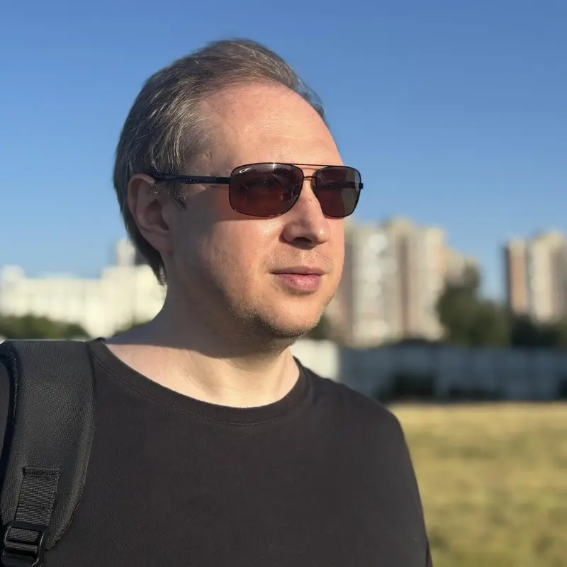 Максим Гребнов