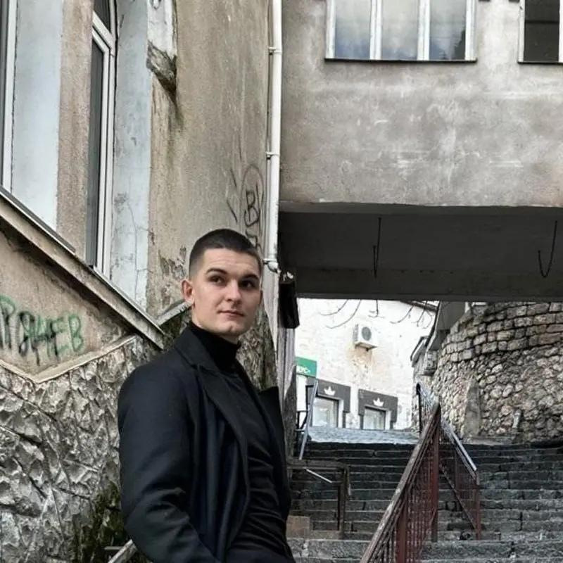 Евгений Нестерцов
