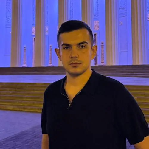 Андрей Петросян