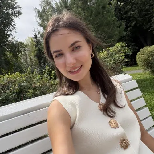 Аделя Сабирова