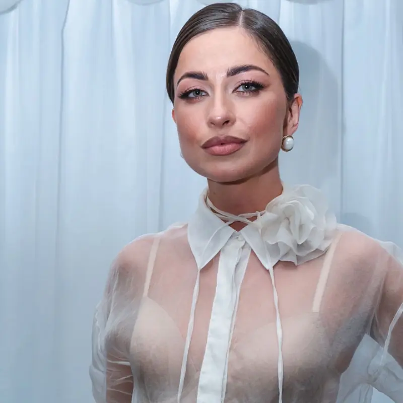 Анна Слядникова