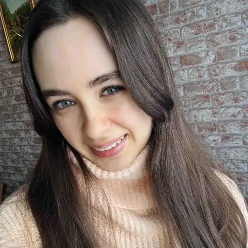 Ксения Петухова