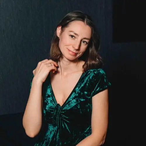 Юлия Харитонова