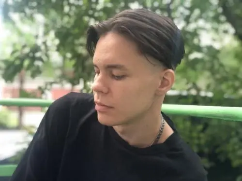 Дмитрий Мокушев