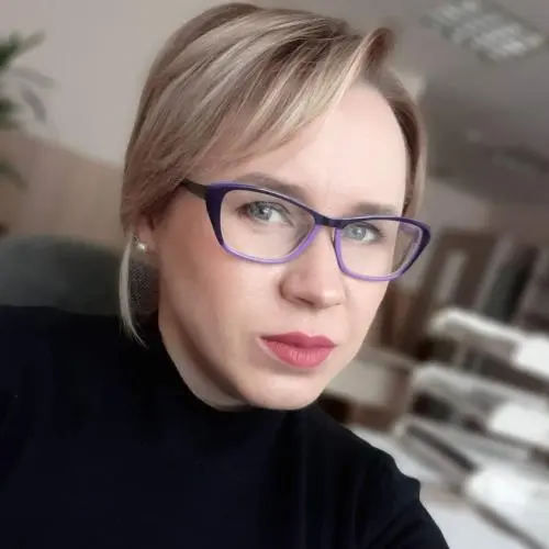 Юлия Никитина
