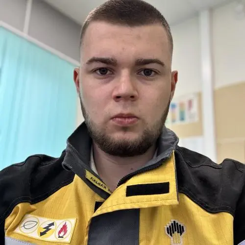 Данил Фролов