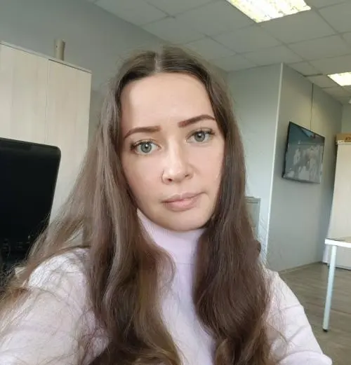 Елена Догаева