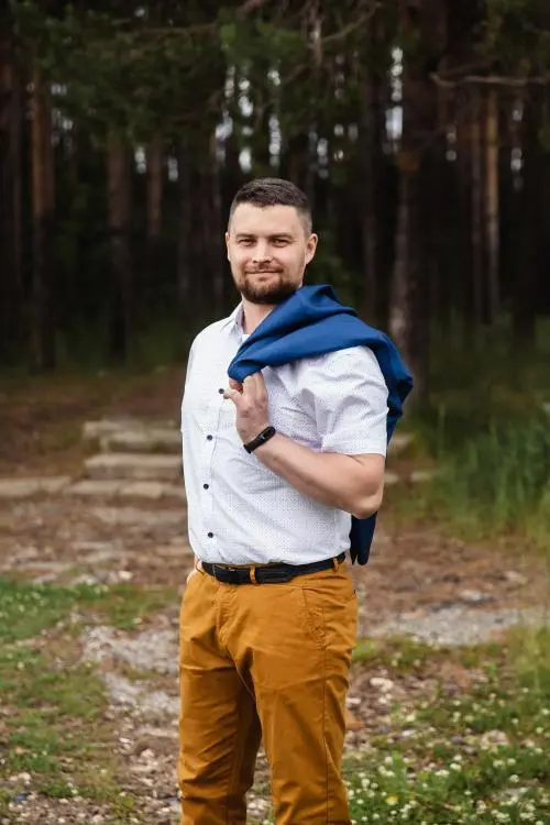Вячеслав Розов