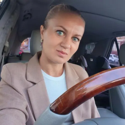 Олеся Суровцова