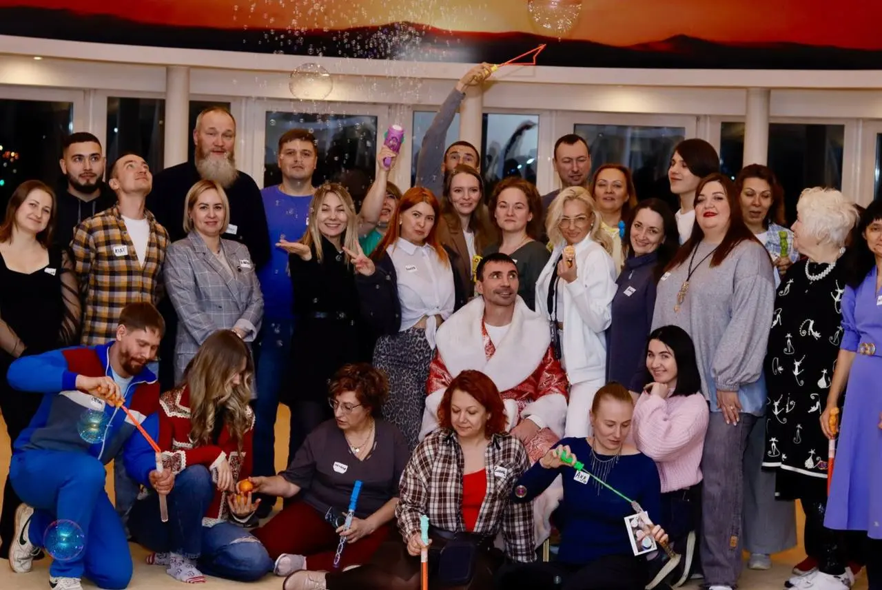 14 сентября - день рождения нетворкинга «Скажи: Деньгам - Да!» 🥳
Всего за 2 года мы провели 8 масштабных, ярких, грандиозных нетворкингов «Скажи: Деньгам - Да!», который один из наших партнёров назвал... | Сетка — социальная сеть от hh.ru