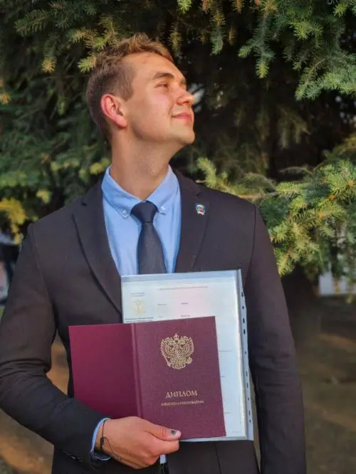 Вячеслав Аносов